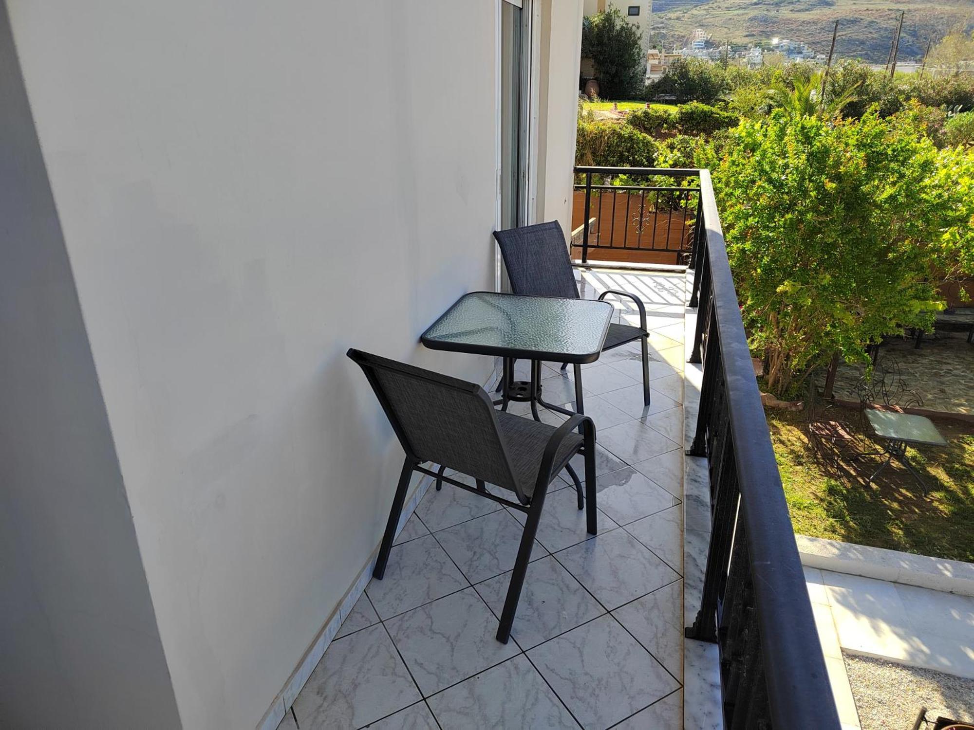 Manos Apartments كوليمفاري المظهر الخارجي الصورة