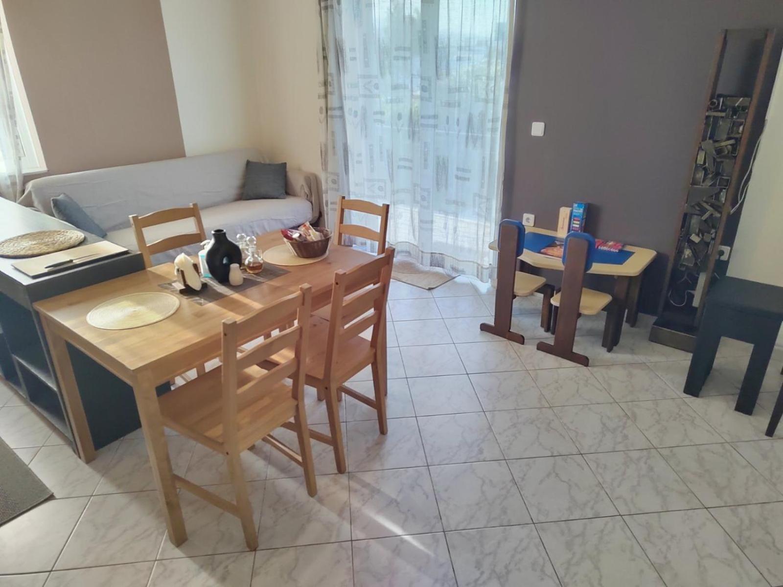 Manos Apartments كوليمفاري المظهر الخارجي الصورة